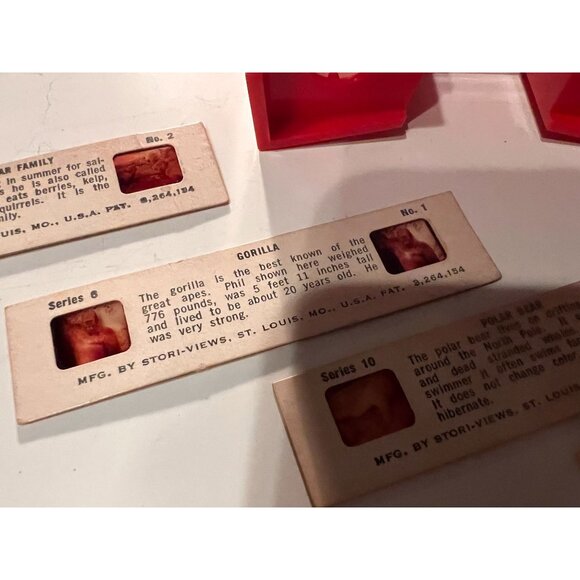 Vintage 1950s Stori-Views Red Plastic 3D Film Viewer with 5 Wildlife Film Strips - Picture 3 of 8